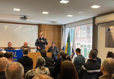 Nova tecnologia da PM, com reconhecimento facial e leitura de placas, conecta câmeras de empresários e moradores ao 190 Nova tecnologia da PM, com reconhecimento facial e leitura de placas, conecta câmeras de empresários e moradores ao 190