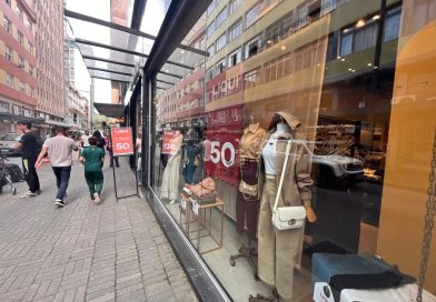 Liquidação de inverno chega com descontos de até 50% Liquidação de inverno chega com descontos de até 50%